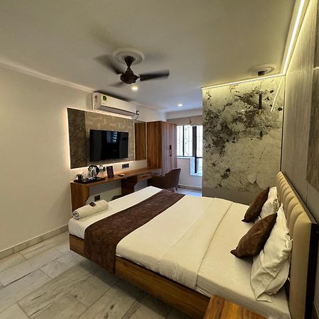 Aster Guest House Kolkata Eksteriør bilde