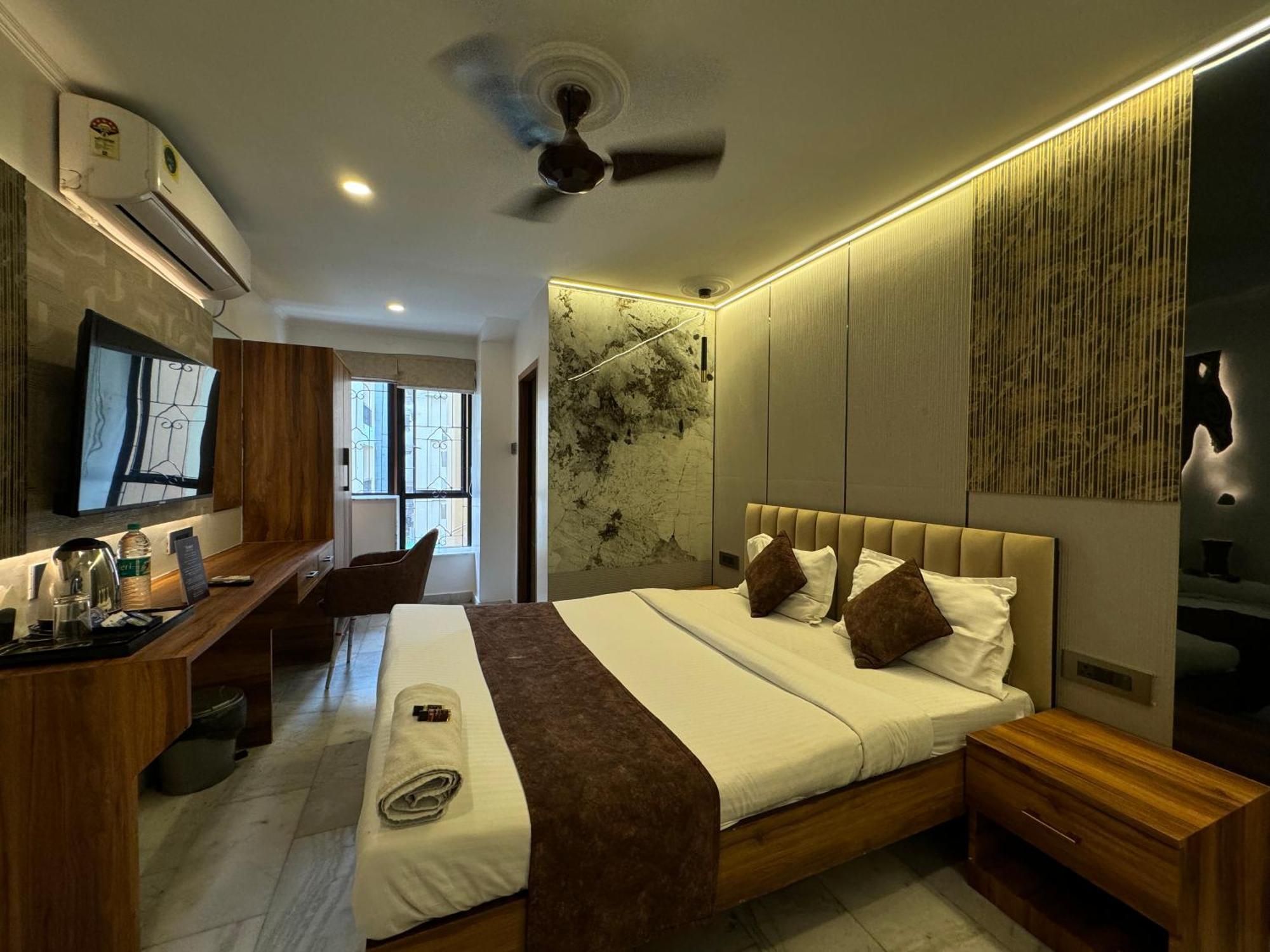 Aster Guest House Kolkata Eksteriør bilde